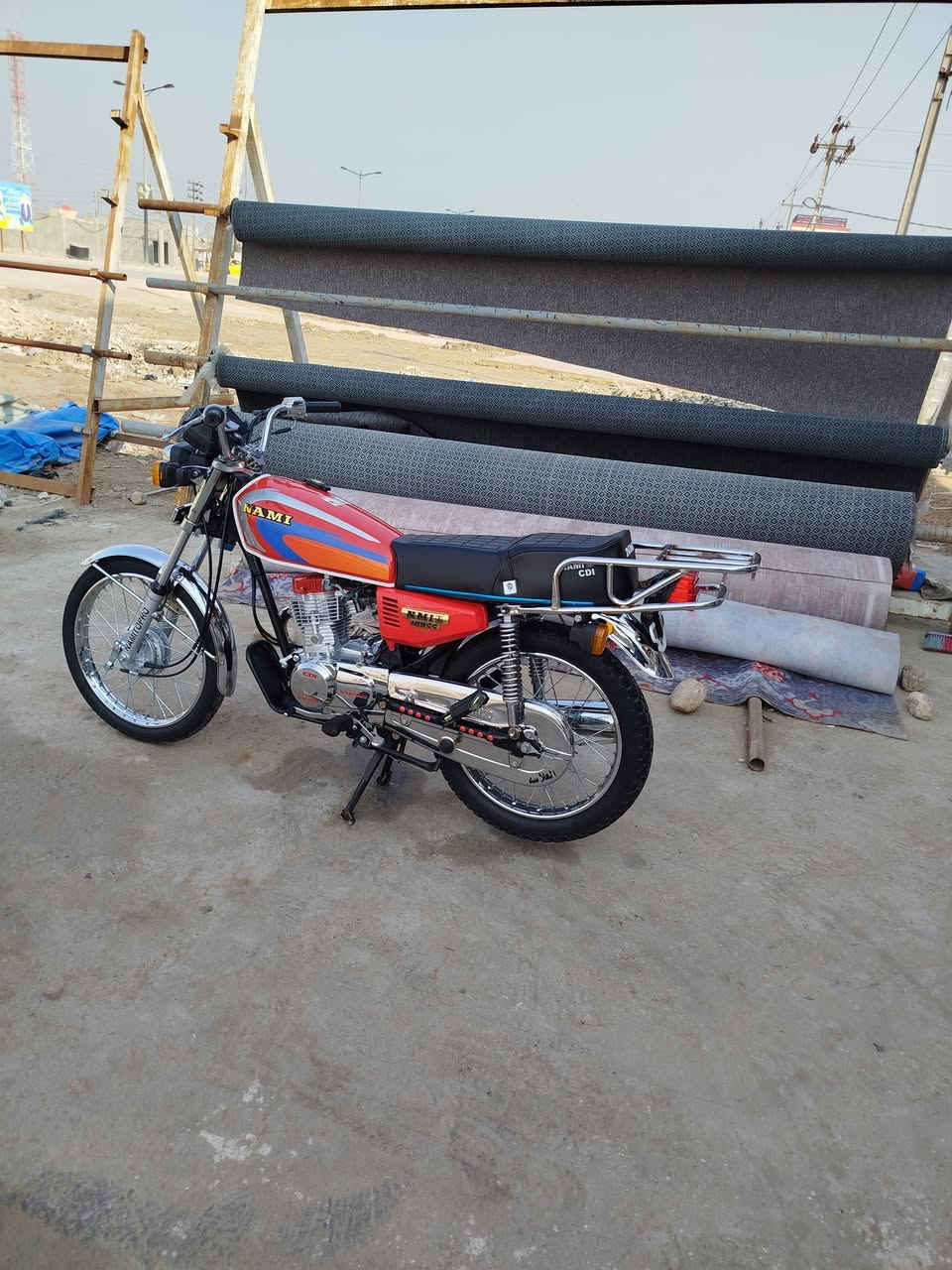 السلام عليكم 
دراجه تعمير غراض كله اصلي ومكينه تيربو 
السعر عالخاص 
مكاني حله سيف سعد 
الرقم:***********
