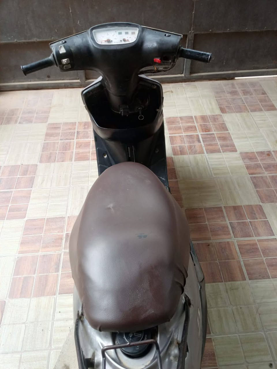 سلام عليكم دراجه ياماها زنبور نضيفه حيل كلشي بيهه شغال ومحرك شرط نشاط فول سعر 170 وبيهه مجال قليل ويرهم مراوس بكير *********** مكان تكريت
