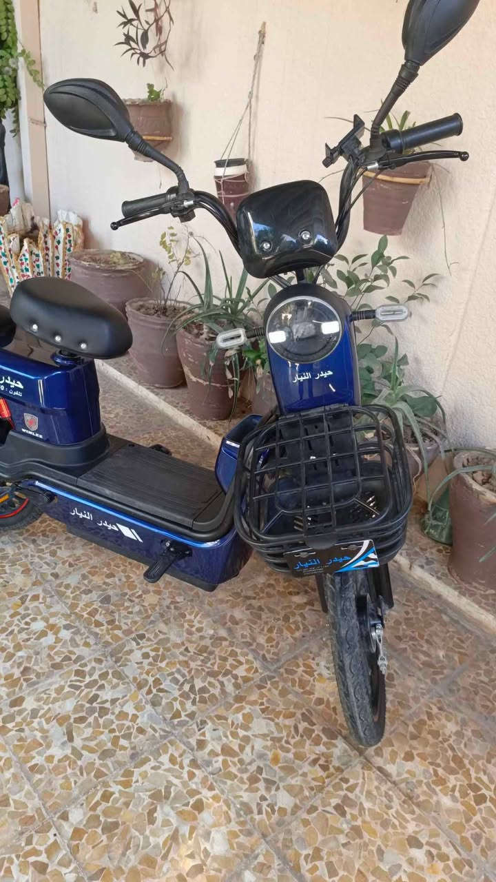 السلام عليكم دراجة شحن بطاريات نص عمر وشاحنتة بيها خلل ابيع على وضعة الدراجة نظيفة وكلها شغالة السعر 225 موقع موصل حي النور موصل, نينوى


**إذا كنت صاحب هذا الإعلان وتريد حذفه لأي سبب، رجاءا أرسل رسالة إلى الدعم الفني**