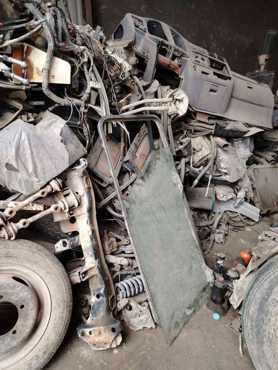 غراض مال بنكو قماير ام عيون لبيع مكان كسره وعطش هذا رقم صاحبهن ***********
