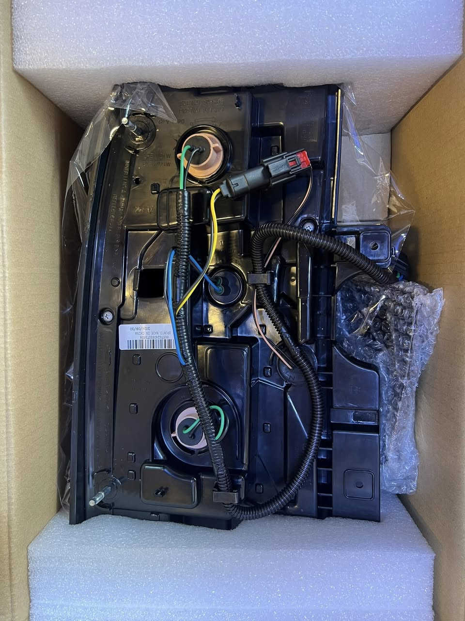 متوفر بك لايت تاهو يوكن جديد

موديل 15/20 

بغداد ساحه الطيران 

متوفر توصيل لجميع مناطق العراق 🇮🇶 

***********
