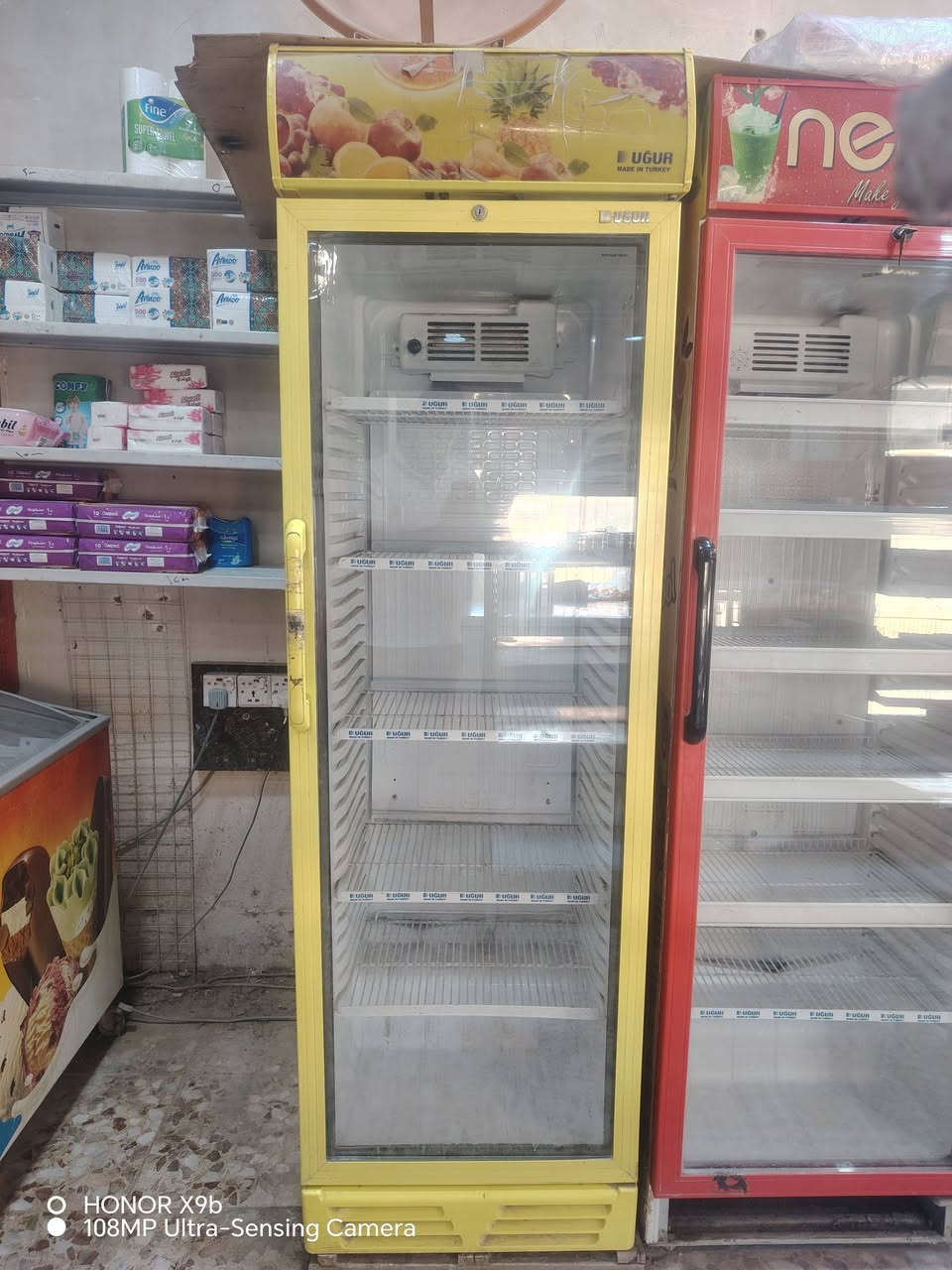 السلام عليكم
برادات للبيع كلهن شغالات وتبريدهن خير من الله
للاستفسار... راسلني ع الخاص


**إذا كنت صاحب هذا الإعلان وتريد حذفه لأي سبب، رجاءا أرسل رسالة إلى الدعم الفني**
