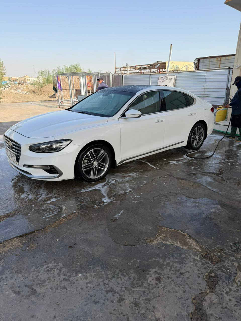 ازيرا موديل19خليجي كفاله بانزين اصل مكينة سورنتو المرغوب السياره جديد بمعنا الكلمه اليدور نضيف فول مواصفات معروفه مواصفات الازيرا الخليجي  مكانها الديوانية مركز للاستفسار ***********
