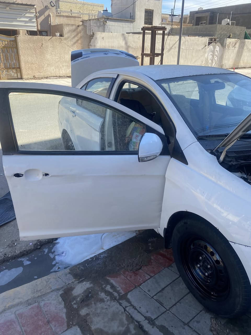 فولكس كريت ويل كيو عادي
مكينه جديده كفاله بعدهه بالضمان كورلا 
كير جديد عينه وصينيه جديده 
حدايه جديده  رقم بغداد ب اسمي تحويل ثاني يوم 
مشروع وطني 
بيهه صبغ الدواير الخلفيه  وباب مبدل خلفي 
مكانهه ميسان 
السعر ٤٢ وبيهه مجال
***********
