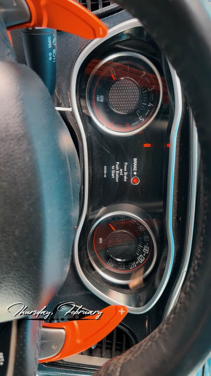 جالنجر سكات باك   2018  مصروف عليها اكثر من سعرها سقف روز رايز متغير اللون ليد دشبول ليد لايت خارجي متغير الوان فول فول بس بدون سلايت ☄️بوضع شركه قطعتين صبغ  بدون بطانيه بس شاصي شوي معدل جه واحده ارباك بس ستيرن وتكما  شر ط محرك كير اكسل بلادي مامفتوح   تحويل بشر ط. باقي كلو موضح بلصور  موقع اربيل موجود وتساب يفتهم اكثر   (مجال بيه سعر )*********** أربيل, العراق
