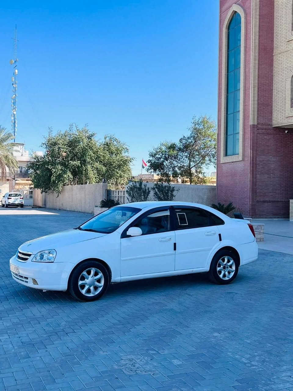 السلام عليكم
#للبيع اوبتره موديل 2010 

رقم شمالي دولي أربيل 

شرط التحويل

(السياره صبغ 3 قطع)

الباقي مكفول 

محرك شرط

كير شرط  

صدر امامي شاده جديد 

صدر خلفي  جديد  

داخل لونين 

حساسات خلفيه

كهربائيات كلها شغاله 

سنتر لك 

ويل شركه بلاد 

دوشمه جديده 

داخل لونين

داخلها جديد 

السياره داخل وخارج فول نضافه 

ترايها حلو

مكانها صلاح الدين تكريت للأستفسار***********
