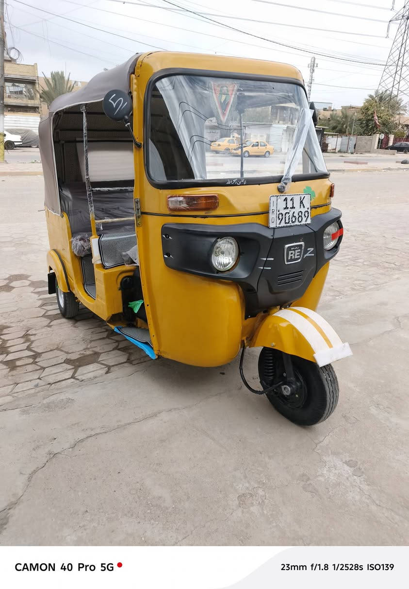 سلام عليكم تكتك موديل ١٨ش شهر ١٢ كير مكينه اكسل خير من الله معمر دوس بس تخم تاير دوشمه جديدة جادر جديد جامه جديدة سلف جديد كل نقص مابيه كهربيات كله شغاله رقم سنويه تحويل ثاني يوم السعر ٥١٠٠ وبيه مجال ***********
مكاني بغداد الغزاليه
