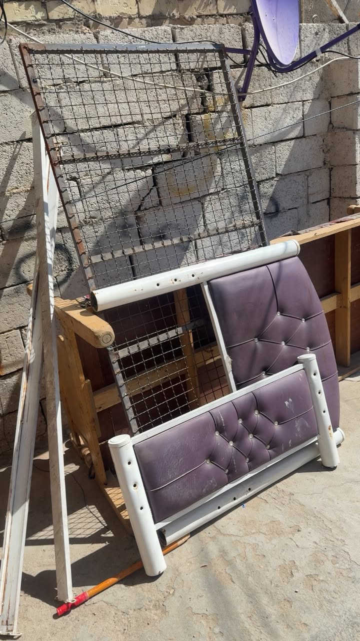 السلام وعليكم للبيع جرابي عددثنين وحده خشب وحده حديد بدون ضررالسعر الاثنين ب٥٠ المكان بغدادالاسكان


**إذا كنت صاحب هذا الإعلان وتريد حذفه لأي سبب، رجاءا أرسل رسالة إلى الدعم الفني**