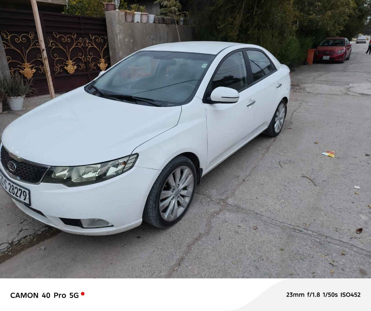 كيا سيراتو 2012 ماشيه 155 الف گير ومحرك بشرط وباقي الضرر بالسونار 
لمعلومات اكثر اتصل بالرقم 
*********** خناقين, ديالى
