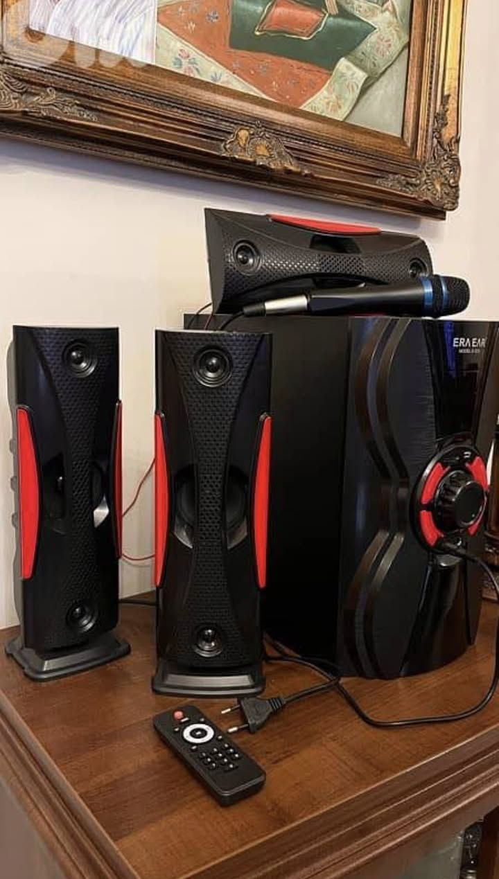 توفر سستم صوت منزلي مستعمل كامل مع الملحقات
والكرتون الاصلي  بدون اي مشاكل نضافه 99٪ صوت ودمه تفليششش 

استمتع بقوة الصوت مع ERA EAR - موديل E-Q30
 3.1 قناة مع X-BASS يمنحك تجربة صوتية غامرة، مثالية

للأفلام، الألعاب، والحفلات المنزلية.
المواصفات التقنية:
القدرة الكلية: 60W
يدعم Bluetooth Speaker للتشغيل اللاسلكي. AUX. راديو
مدخل مايكروفون - مثالي للكاراوكي  
ريموت كونترول للتحكم عن بعد.
نصميم أنيق مع إضاءة LED عصرية.

للطلب والاستفسار راسلني على الخاص 
متوفر توصيل جميع محافضات🚚🚗


**إذا كنت صاحب هذا الإعلان وتريد حذفه لأي سبب، رجاءا أرسل رسالة إلى الدعم الفني**