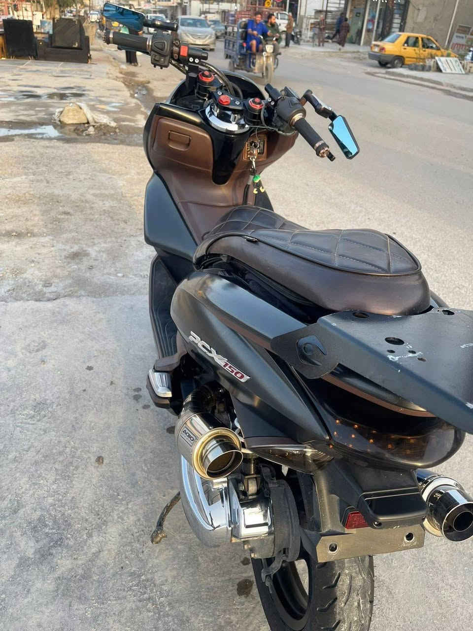 بي سي اكس جيل لاول محرك 150
مال رنبه نازله بشهر ١ يوم ٢٨

مزوده من الرمبه

ستيرن ثلاث قطع 

صالنصه رياضي 

شوته رياضي 

بجم مزود 

بيه مكتبت معرض مني فيس يعني كبل ترقم 

درجه كلش حلوه نصبته 

بل عافيه على لياخذه 

وصوته 

رقم تلفون ***********

بكاني زعفرانيه
