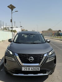 من رخصه الادمن للبيع نيسان روج 2023 sl awdفول كامل   بنوراما +بردات   ...