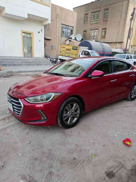 Seالنترا 2017 فئة
امريكي

فول مواصفات عدا الفتحه 

 شاشة جبيرة 

كاميرا خلفية 

حادثها خفيف 

محرك دوش 2000

محرك كير تبريد مكفول 

السعر 121 ورقة وبيها مجال 

واتساب واتصال

 *********** بغداد
