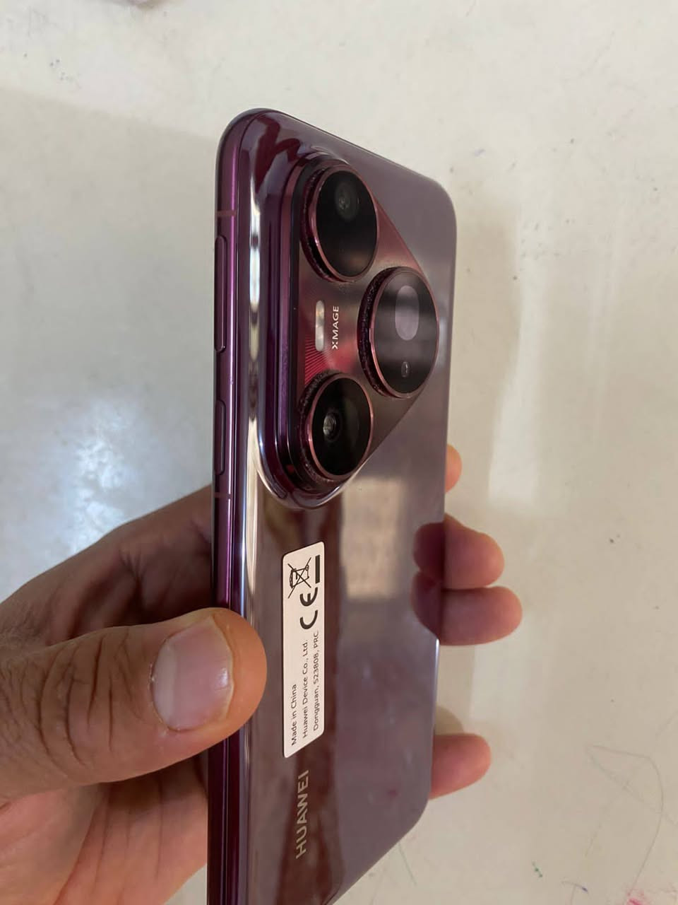 اسلام عليكم موبايل هواوي بورا 80 بلس ذاكرة 512 مستخدم شهر السعر مليون 150 للتواصل ***********
