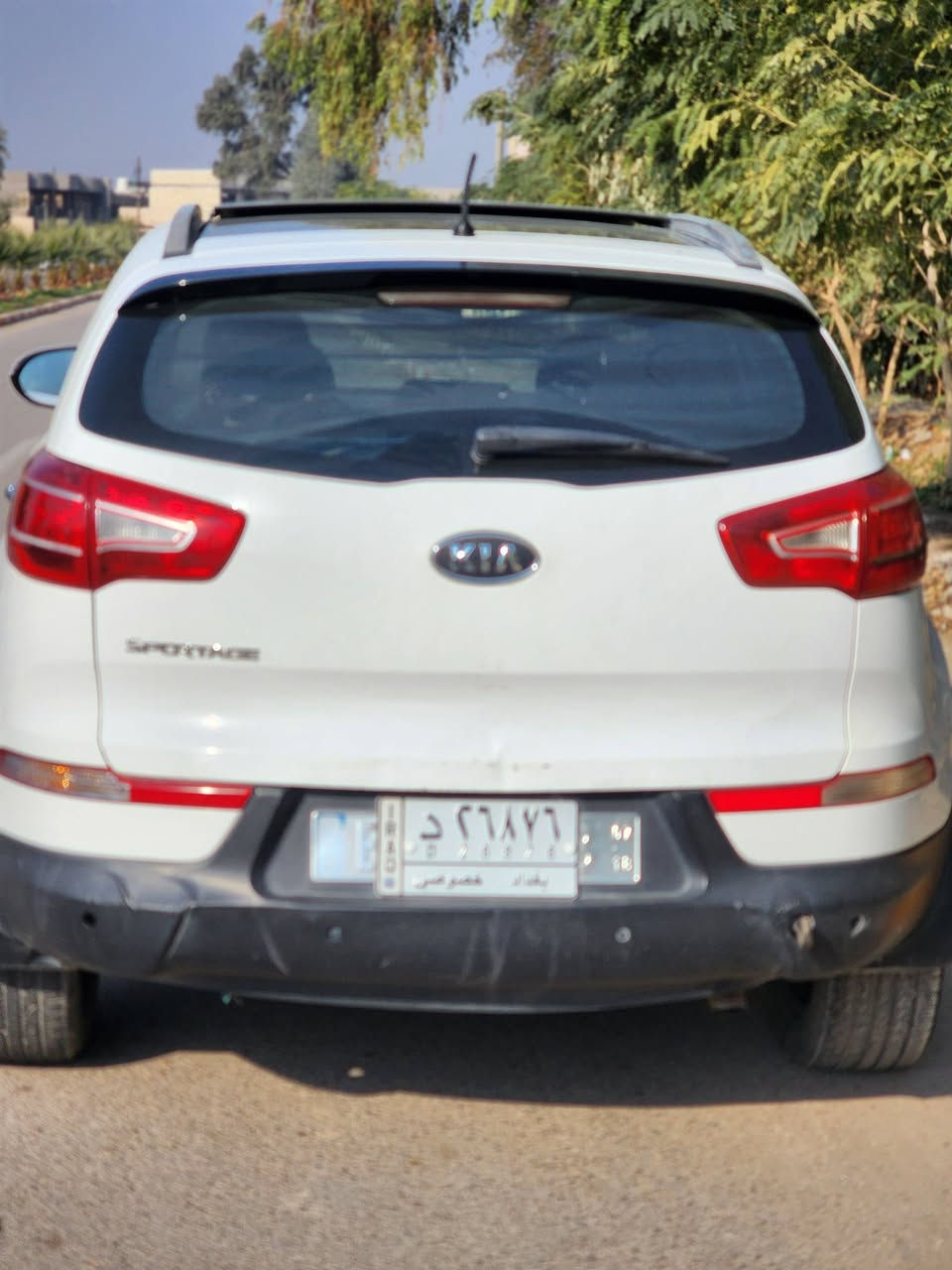 سبورتج  2011خليجي فول عده البصمه 
السياره جاهزه من كلشي
محرك 2000 دوش
السياره بيهه صبغ قطعتين أثر شخط
السعر 133 مكان السياره بغداد اليوسفيه 
***********
***********
