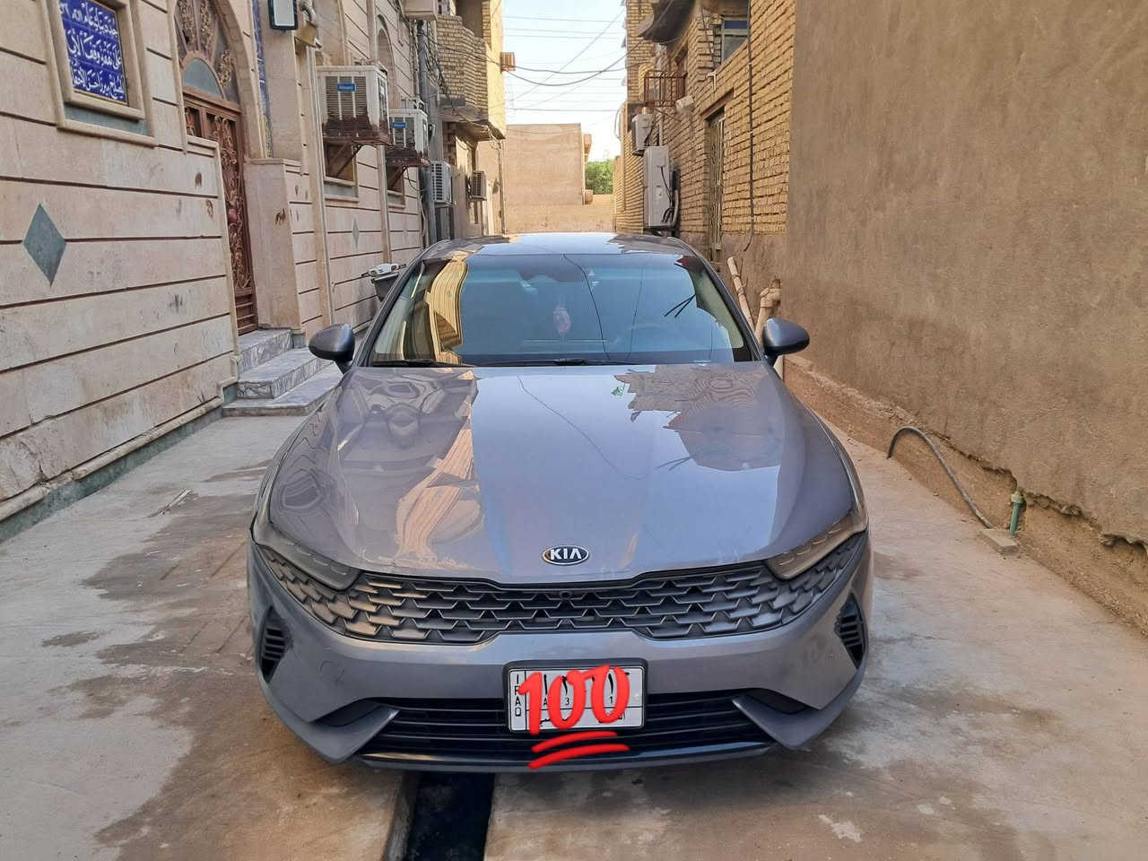 سياره للبيع او مراوس بسياره عاليه سورنتو او دورنكو 
كي فايف موديل ٢١ سياره جاهزه كير ومكينه وكشر بيها فقط باب وجاملغ الفحص كدامكم 
للإستفسار التواصل ع الأرقام التاليه
***********
***********
