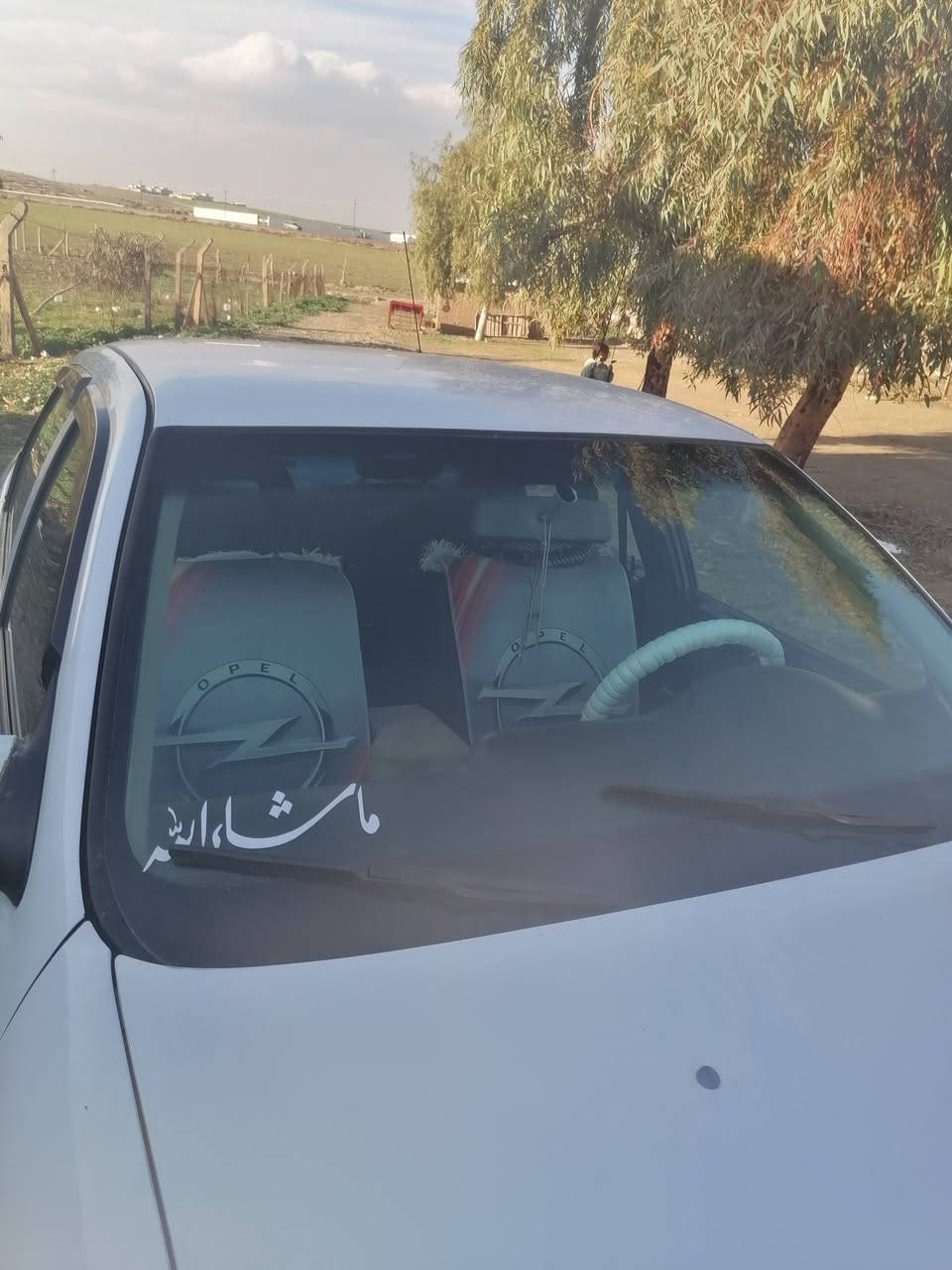 سلام عليكم اوبل فكتر 16 كوبون بنزين شرط التحويل قفل مركزي جمات  كهراب محرك شرط صبغ مابيها طخم توير سعر 55 ***********
