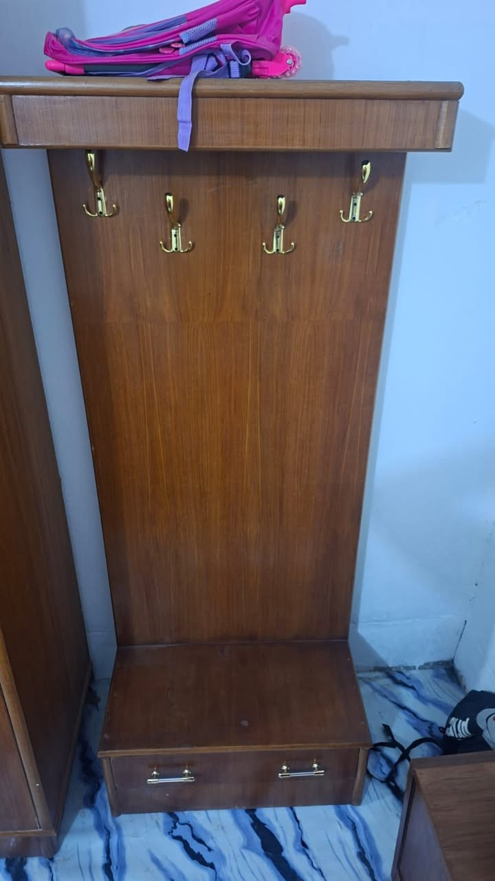 ‏للبيع صاج الأصلي السعر 150
***********
