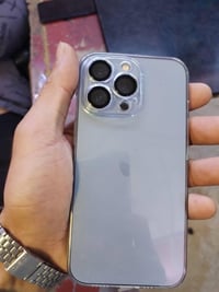 ايفون 13 ابرو فقط  الجهاز ابلادي مامبدل اي شي افحص وين ما يعجبك    الس...