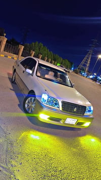 تويوتا كراون • ٢٠٠٢ • زينون