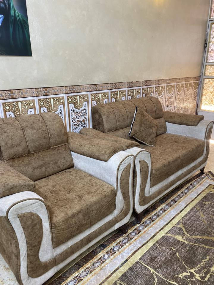 تخم للبيع 450 اشتريته قبل شهرين ب600 المكان بغداد للتواصل ***********
