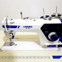 عدة خياطة للبيع مستعملة ، نظيفة جداً شبه جديدة ، للأستفسار الأتصال على...