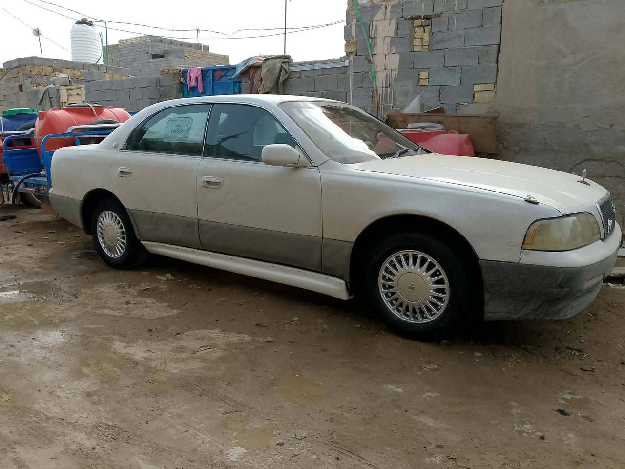 سلام عليكم ماجسته لبيع مكفوله كفاله عامه فقط صبغ عام سياره جاهزه كير ومكينه توني شادهن سدر جديد تخم تاير جديد لايت زنون كهربايات كله شغاله سنويه ل28مشروع وطني سعر 32وبيه مجال قليل مكان كوت تصال عله رقم ***********
