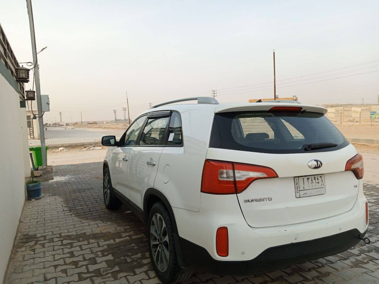 النجف الاشرف 
السلام عليكم
سورنتو للبيع مديل15رقم بغداد  مكينه 6سلندر بيه بارد قليل باب السايق سنويه بسمنا ما صاقطه  مكينه مبدل بيه گازگت حداديه 80٪ السعر 195$وبيه مجال العنوان ***********
