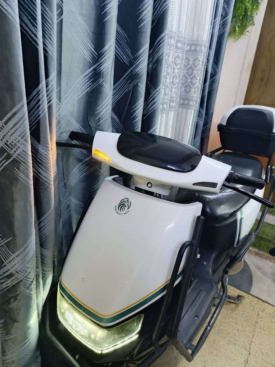 دراجه شحن مستعملة نظيفة
3 سرعات
العداد 100
قياس 24
السعر 550 بيها مجال للشراي موقع بغداد 
*********** واتساب
