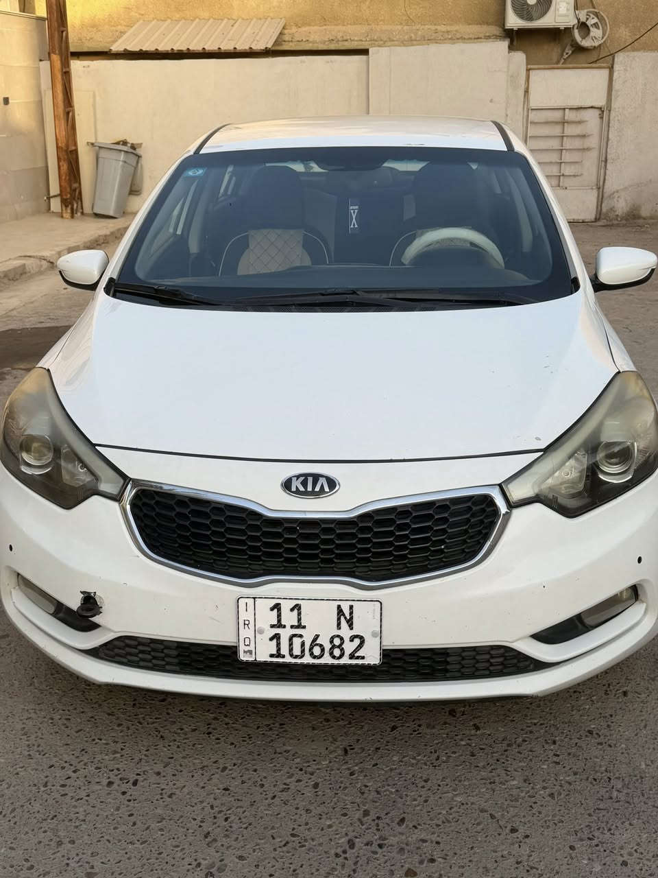 السلام عليكم  كيا سيراتو 2014 خليجي رقم بغداد بيها صبغ بنيد وداير الجاملغ الخلفي راسلني واتساب  ادزلك السونار السعر 103 وبيها مجال مكانها بغداد جسر ديالى ***********
