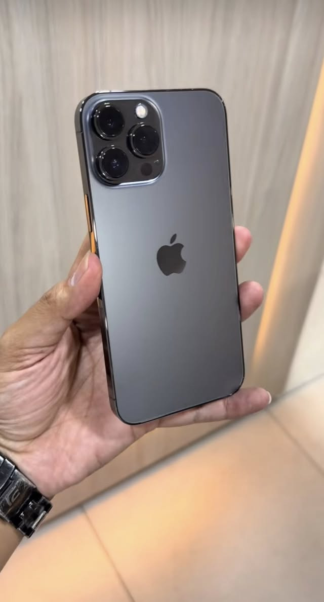 ايفون 13 برو ماكس ذاكره 256 بطاريه 82 نضيف بلادي مامفتوح ضمان ويا شاحنته الاصليه جهاز بيت شراي يراسلني عنواني بعقوبة


**إذا كنت صاحب هذا الإعلان وتريد حذفه لأي سبب، رجاءا أرسل رسالة إلى الدعم الفني**