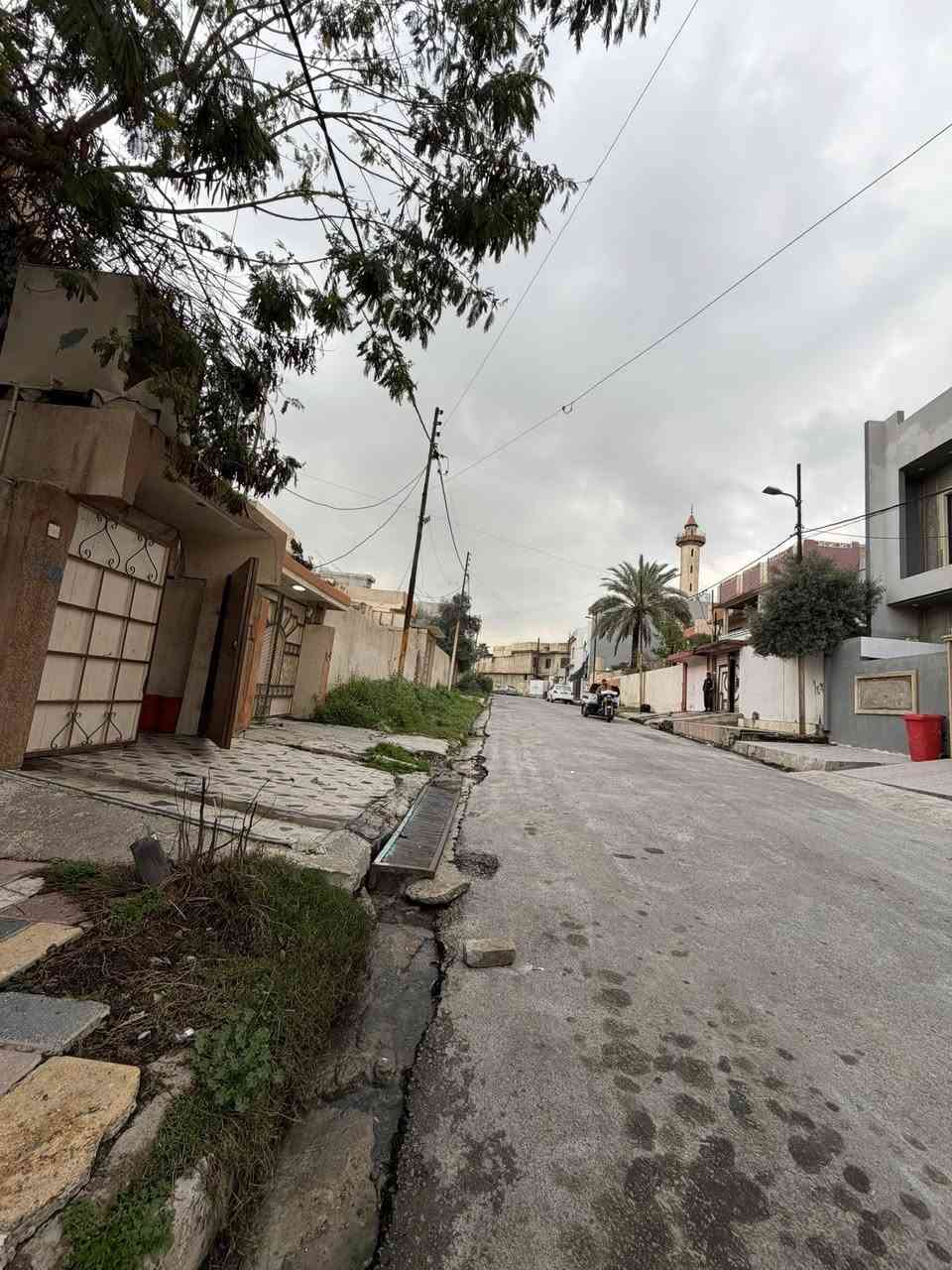 ♦️عروض♦️#مكتب مؤيد العلاف _ للعقارات ✔️

🔶 دار  للبيع حي الرفاعي  🔶

🔶   المساحة 310   م 2 🔶 ركن  🔶      

🔶طابقين 6 غرف نوم واستقبال ومطبخ وصحيات عدد2 🔶

🏛️مراجعة مكتب مؤيد العلاف للعقارات🏛️

  او الاتصال على الارقام 

📱اسيا ***********
 
📱 اسيا ***********

📱كورك ***********

📱كورك ***********

عنوان المكتب / الموصل _ حي المهندسين مقابل فندق قصر نينوى   

📌نستقبل عروضكم العقارية على الماسنجر او الواتساب
