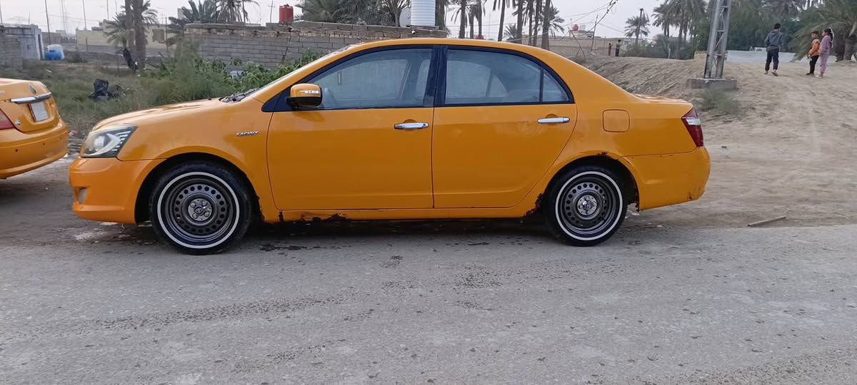 للبيع جلي موبل موديل 12 سياره جاهزه تحوير جديد كورله 1800  كير اوتوماتيك تبريد جديد  حداديه جديده كاعيه جديده كهربائيات كامله دواخل جدد مكفوله من الصبغ بيها مكانات خياس قليل مامسويهن  رقم بغداد جديد مصفره هيئه وغرامات سنويه وهزه جديده مكاني ناصريه مركز السعر48 وبيها مجال‪***********‬‏
