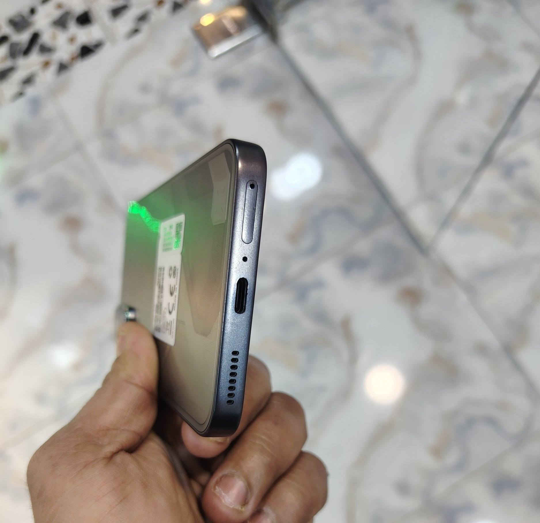 السلام عليكم GT30برو للبيع نضافته 100/100
المكان الكريمه لطلب خاص او اتصال ***********
السعر ٣٢٥ وبي مجال
