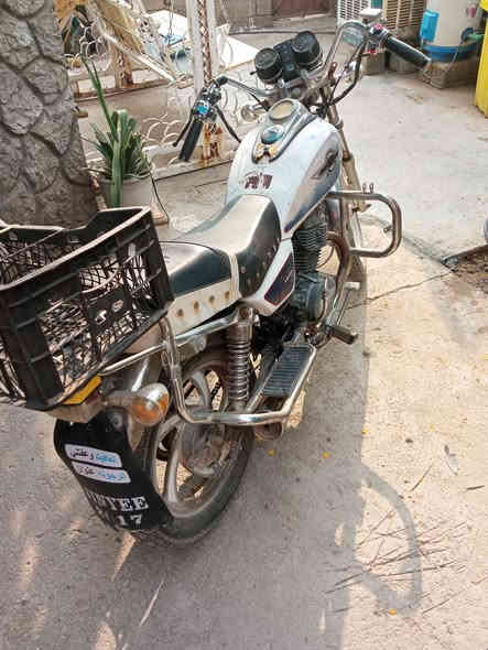 السلام عليكم شباب دراجه للبيع الدراجه كامله شغاله هندر وسلف كله شغال بدون ارواق بس مكفول من السرقه السعر ٣٠٠الف اخوان سعر نهائي يعني خاصمها العنوان قضاء الخالص ناحية هبهب ***********
