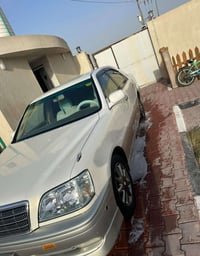 للبيع كراون 2002 رقم بصرة كفالة عامة فقط گصة قمارة مواصفات دگمتين بردة...