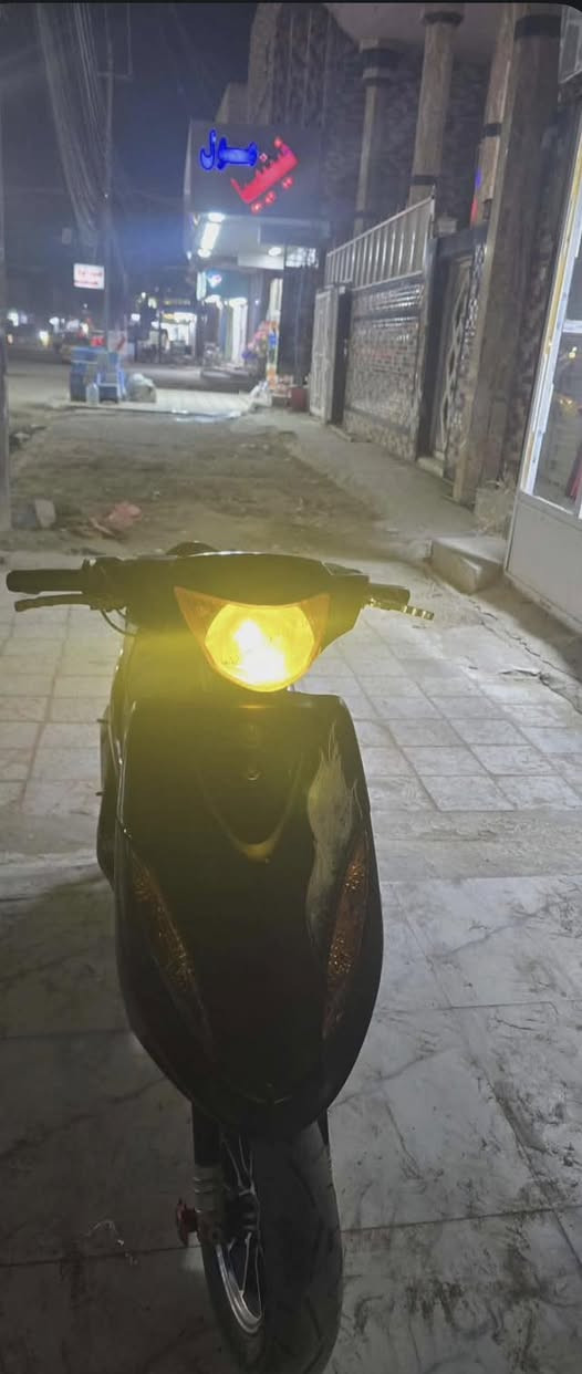 السلام عليكم دراجه ماكس للبيع مستعجل حيل على بيعته السعر ٣٢٥ وبيه مجال قليل كله بلادي  التفاصيل بس اتصل على رقمي وتدلل
***********
