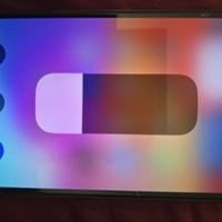 الجهاز ممبدل بي شي كلشي شغال بصمه الوجه تشتغل اي عيب ماكو بس ظهر مكسور...