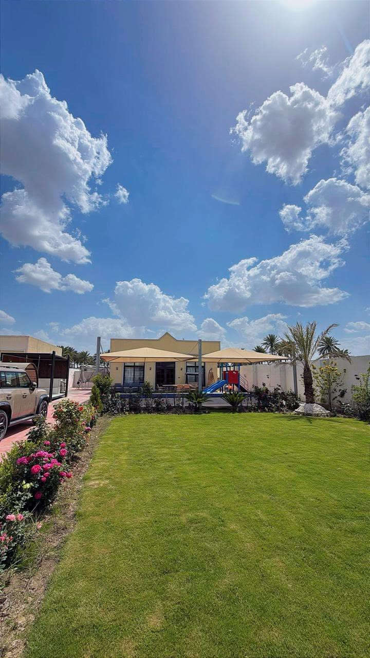 الصيف ويانة غير ☀️🌊🥂🍒
متوفر حجز مزارع للأيجار اليومي في الدوره البعيثه 

الاستفسار الاتصال  
***********
