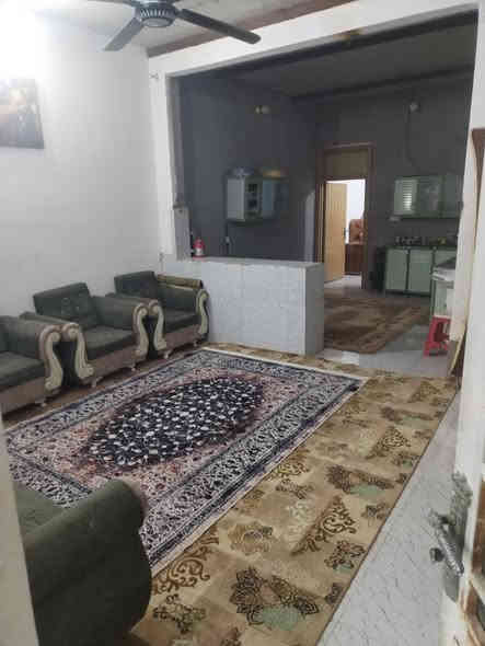 بيت بحي  الجهاد للبيع الشارع الثالث جهة معمل الحب ثاني بيت عرض الشارع ١٥ متر أعرض شارع بحي الجهاد  مساحة ١٢٥ متر بي غرفة نوم 5 في 5 مع حمام داخلي ومنور خلفي ومطبخ 3 في 4 ونص وصاله ٤ في 5 مفتوحه على المطبخ مع أساس إستقبال 4 في 5 وطرمة وصحيات خارجية سعره ١٦ ينباع نقد وينباع مقدمة ١٠ والباقي حسب الاتفاق للإتصال ***********
***********
