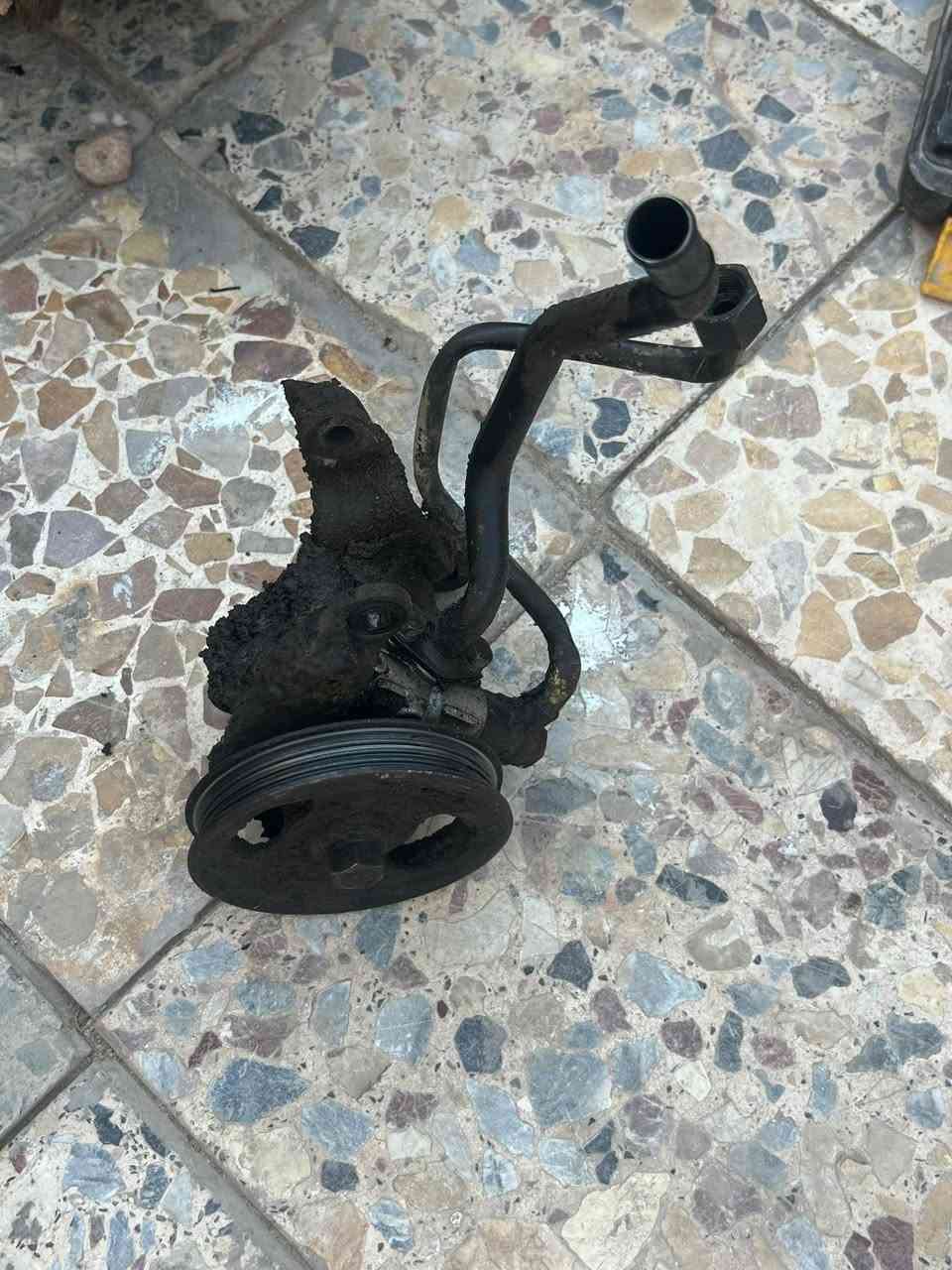سلام عليكم من رخصت المدير الكروي
تفصيخ سايبه كير شرط علا الشد 160 كمبريسر شغال دينمو سلف مصطره باور شنو تحتاج موجود وكلمن وسعره بيبان الواحد 25 بنيد جنطه العنوان الزبير ***********

