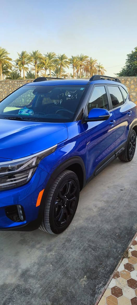 كيا سليتوس 24
1600 تربو
بصمه
فتحه
داتا شو
تدفئه تبريد كشن
كشن جلد كهربا
تسخين سترين
جنطه شفط
سايد بريك بصمه
اوتو هولد
شاشه دجتل متغير  ساعه او عداد
لد داخلي متغير 7 الوان
تحكم سترين كامل من تحديد مسار
ويل 18 رياضي
حادثه بنيد صبغ جاملغ بارد
بدون رقم مكانه حله
السعر 160
***********
