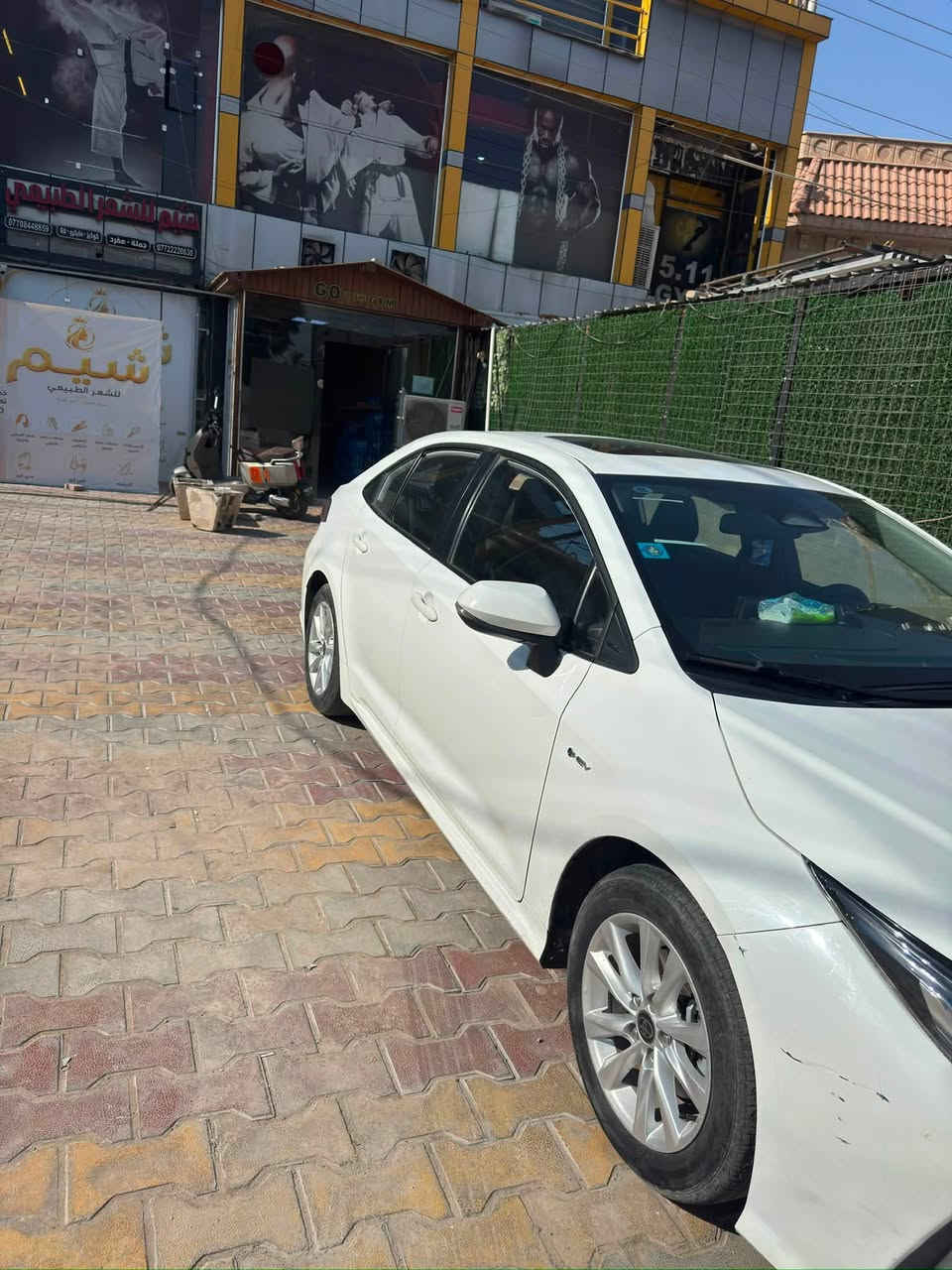 كورلا هايبرد صيني موديل 2024 الشكل الخليجي باسمي بيضاء بيها ملاحظات بسيطه السعر 147
*********** بي واتساب
