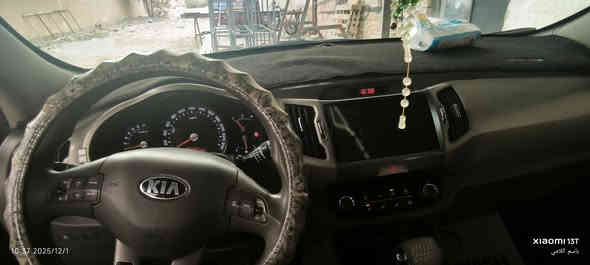 السلام عليكم
كيا سبورتج موديل 2016 وارد خليجي محرك 2400 دوش سيارة نظيفة تحكم ستيرن بيه جاملخ الخلفي صبغ هذا السعر 140 وبيه مجال بسيط 
رقمي الاسيا ***********
رقمي الاثير *********** شراي يتصل
