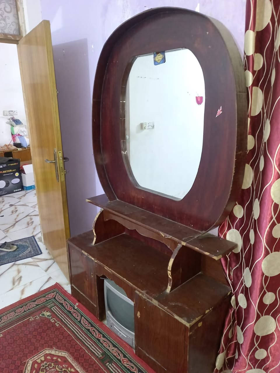 سلام عليكم اخوان جميع لي بصور موجودات وكلمن  وسعرة ستفسار علا هذا رقم *********** اتصل علا رقم
