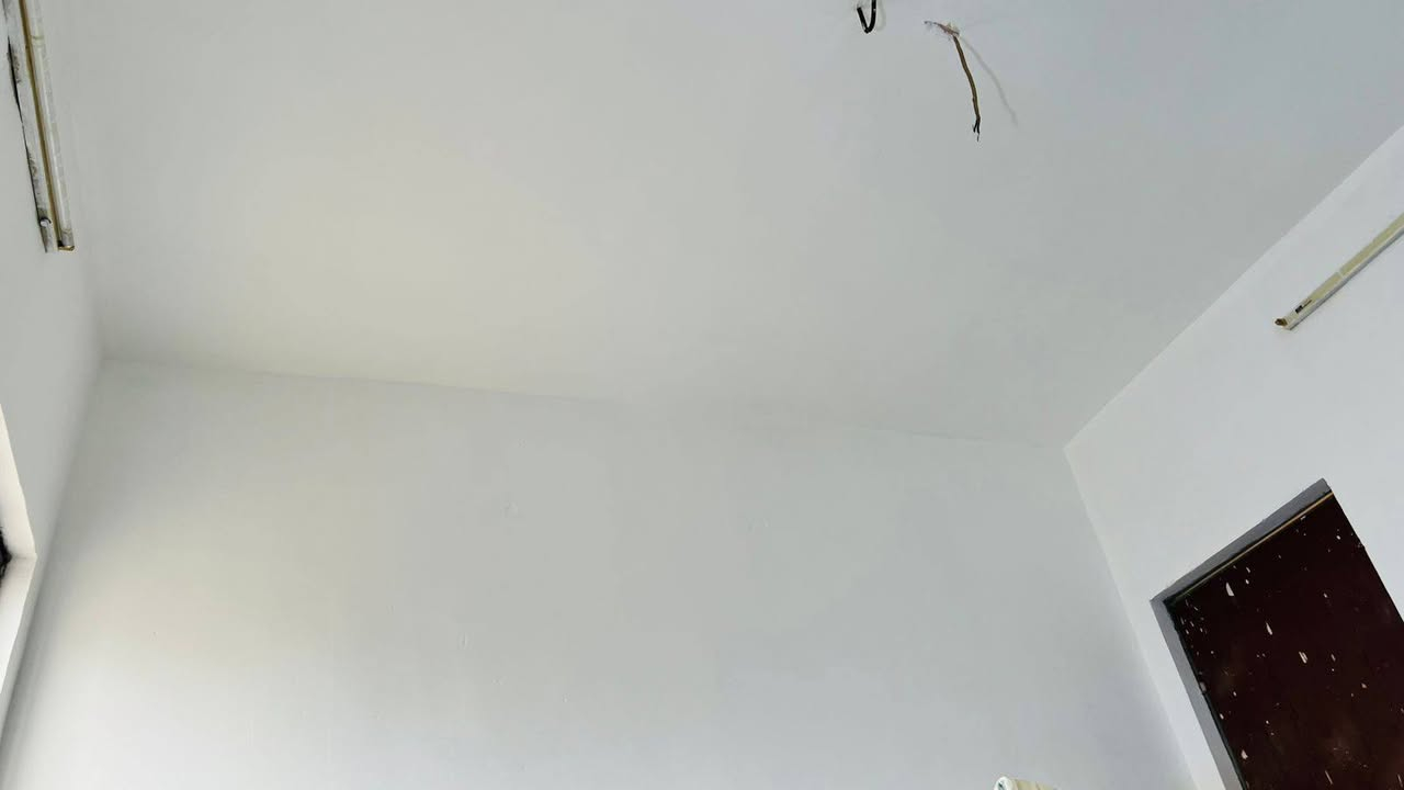 السلام عليكم 

مشتمل طابو زراعي سند 25 للبيع المساحه 120م يحتوي على غرفه واستقبال وصاله ومطبخ وصحيات العنوان طويريج خلف مدرسة امل الأجيال 70متر عن الشارع العام للأستفسار 
***********
