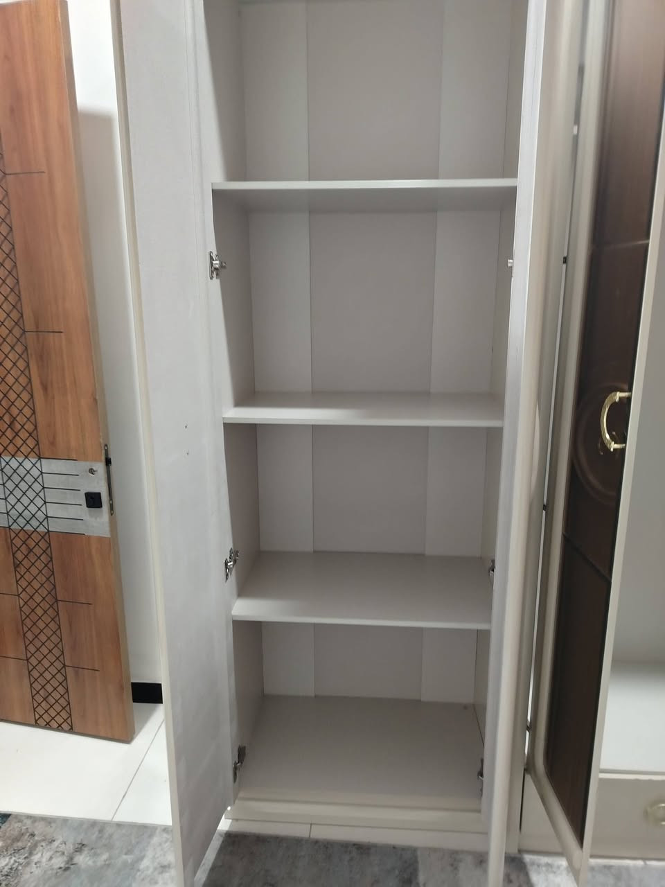 للبيع غرفه نوم مودرن 10 قطع السعر مليون و 600 قفل مكان قاهره قرب جامع النداء


**إذا كنت صاحب هذا الإعلان وتريد حذفه لأي سبب، رجاءا أرسل رسالة إلى الدعم الفني**