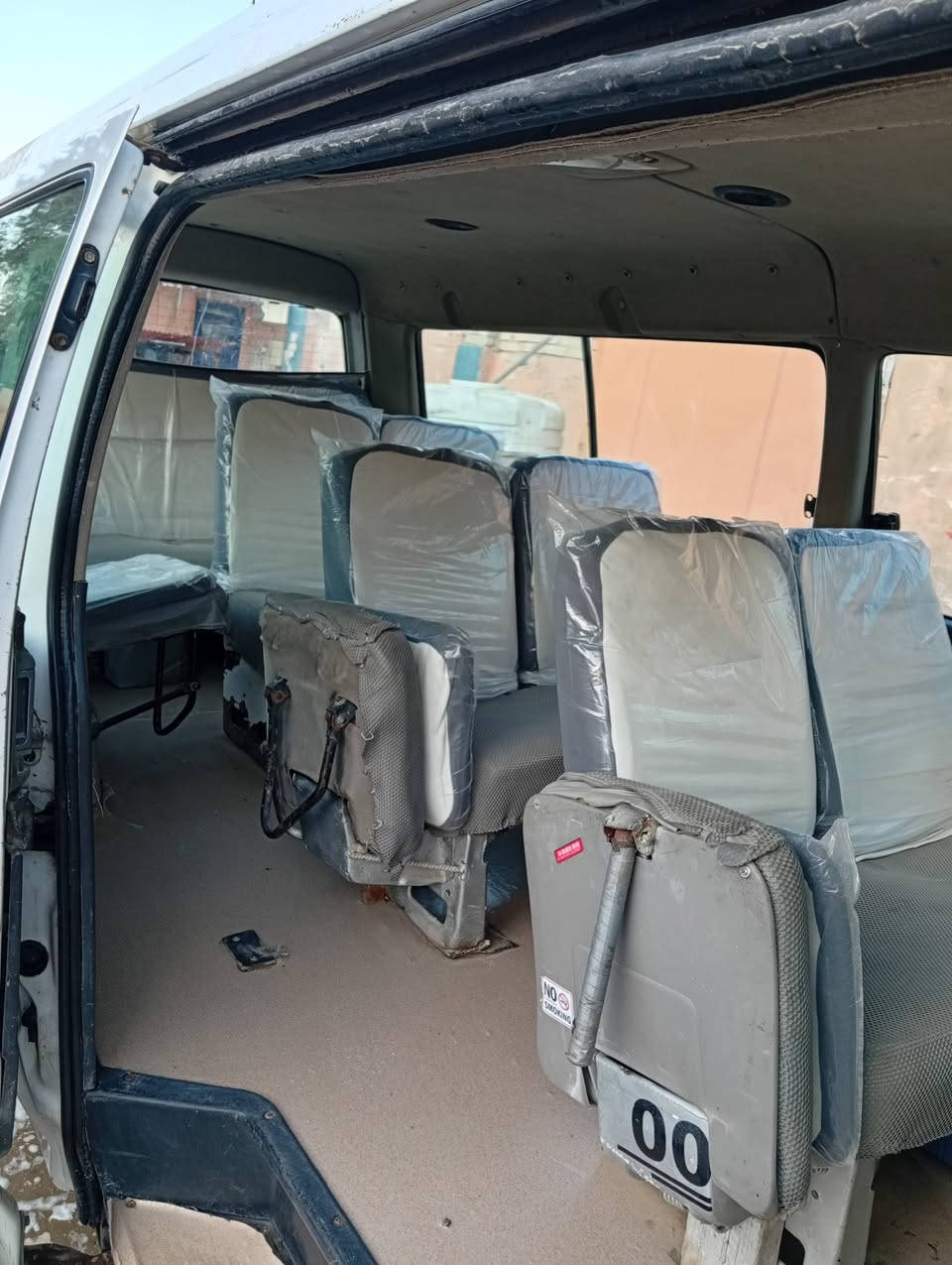 سلام عليكم سياره لبيع جاهزه مكينه جديده قبل شهر شاده اوضفيره جديده السياره حره بس مطلوبه غرامات ابيعه حاله حال الموصليه السعر 34ابيه مجال ***********
