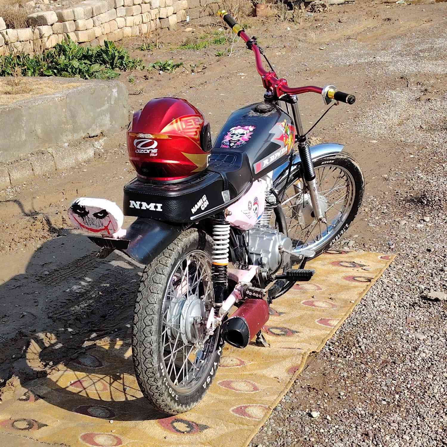 السلام عليكم
للبيع دراجه 
نامى شلامجه 
محرك مفتوح مبدل رنكات بستم فقط 
نشاط وشلعه ومعدل شرط 
ستيرن بطح رياضي 
يدات رياضي 
عقل رياضي 
كزوز رياضي 
ما تصرف عليه ربع 
السعر 525 وبي مجال 
مكاني صلاح الدين قضاء الشرقاط 
الاستفسار اكثر اتصل ‎0787 424 6300
