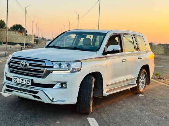 لاندكروز (2017)  كفاله عامه من كلشي ماشيه (160) الف رقم سليمانيه تريد وكاله تريد تحويل   (V6) حجم المحرك(4000) السياره مال جناي مال بيت ادامه بشركه تيوتا 

فوول مواصفات 

بصمه ابواب 

بصمه تشغيل 

شاشه كبيره 

كشنات  جلد 

كامره خلفيه 

حساس امامي 

حساس خلفي 

فتحه سقف

7راكب

فورويل 

تحكم ستيرن 

كشنات كهربائ

زراك لايت

مري شفط

 شاشه بالسقف 

بلوجكترات 

ثلاجه 

تبريد شاشه 

تبريد شاشه 

ومواصفات الاندكروز معروف بالحقيقه احلا من صور

مناقصها كلشي

السعر//500 ورقه وبيها مجال 

مكان السياره ديوانيه مركز المدينه

***********
